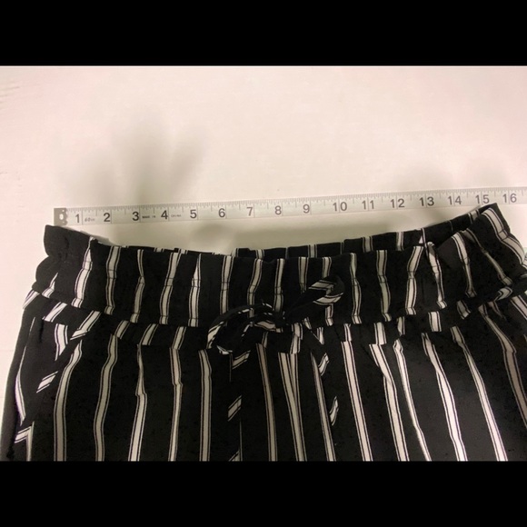 CI SONO Capri pants - Picture 9 of 10